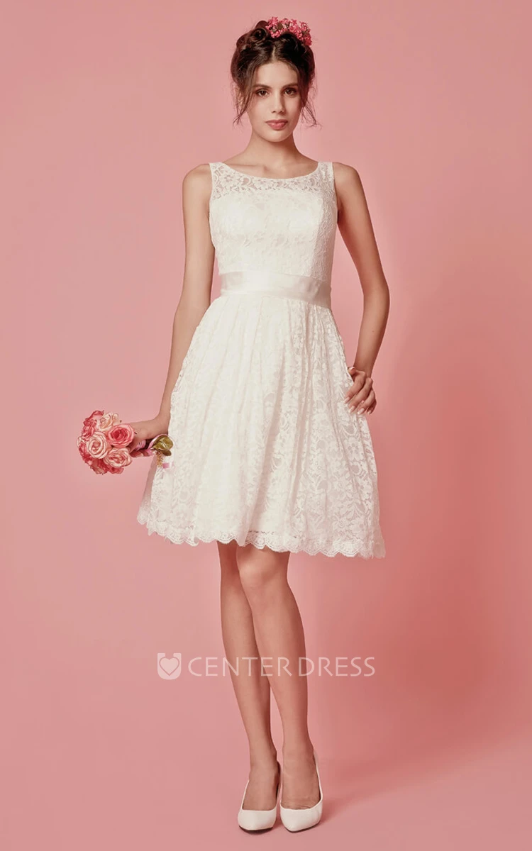 Sleeveless A-Line Lace Short Dress With Scoop Neckline