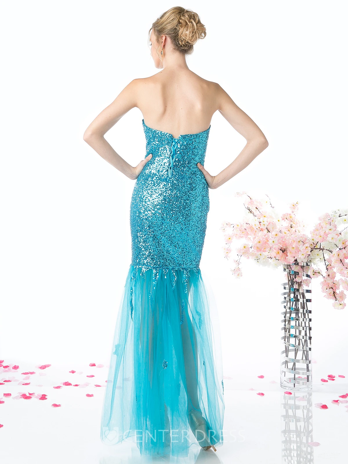 Sheath Strapless Sleeveless Sequins Tulle Backless Dress With Beading