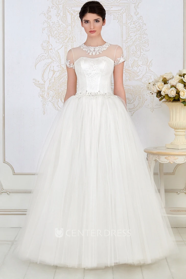 A-Line Long High-Neck Short-Sleeve Embroidered Tulle Wedding Dress With Pleats