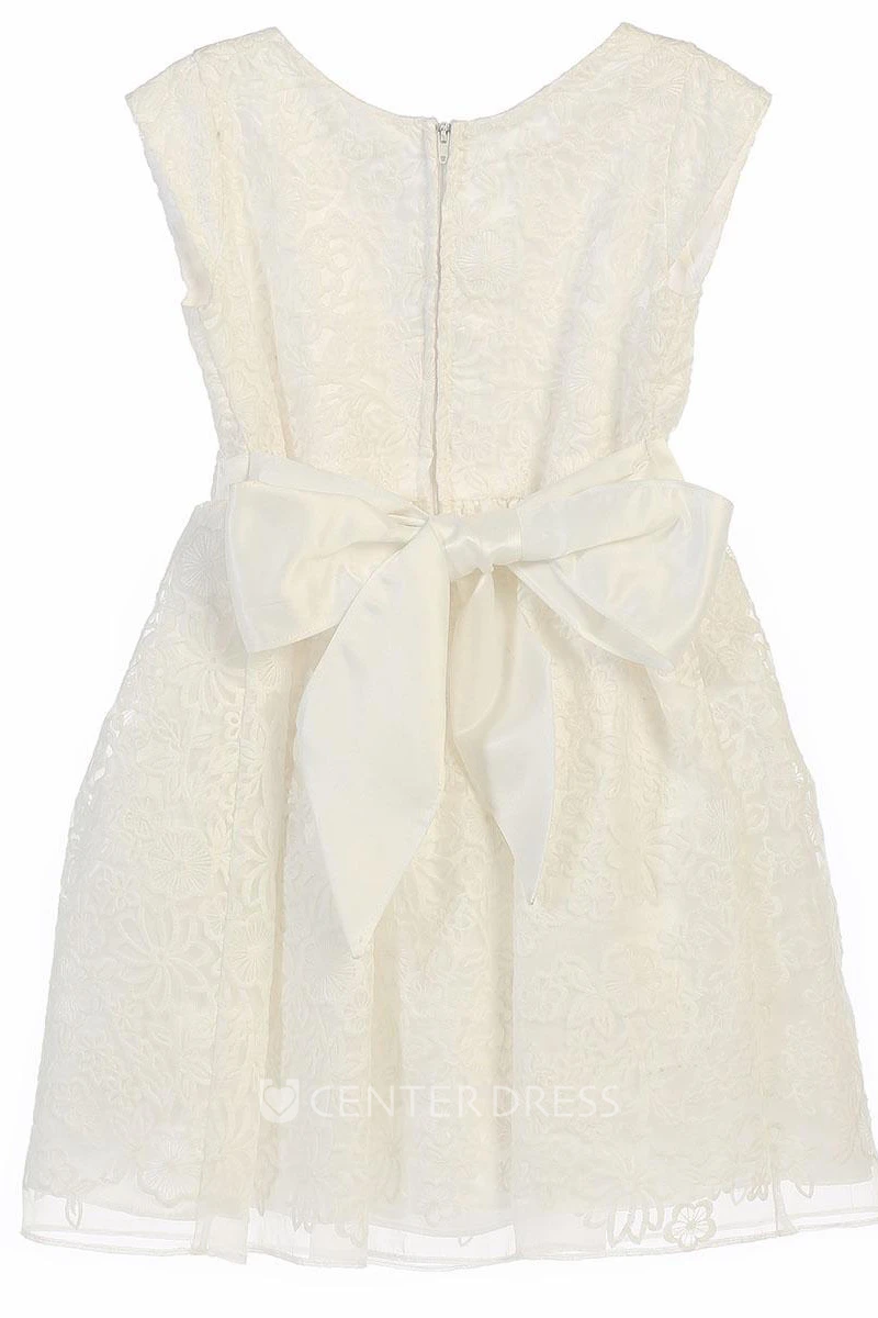 Knee-Length Floral Bowed Cap-Sleeve Organza&Satin Flower Girl Dress With Embroidery
