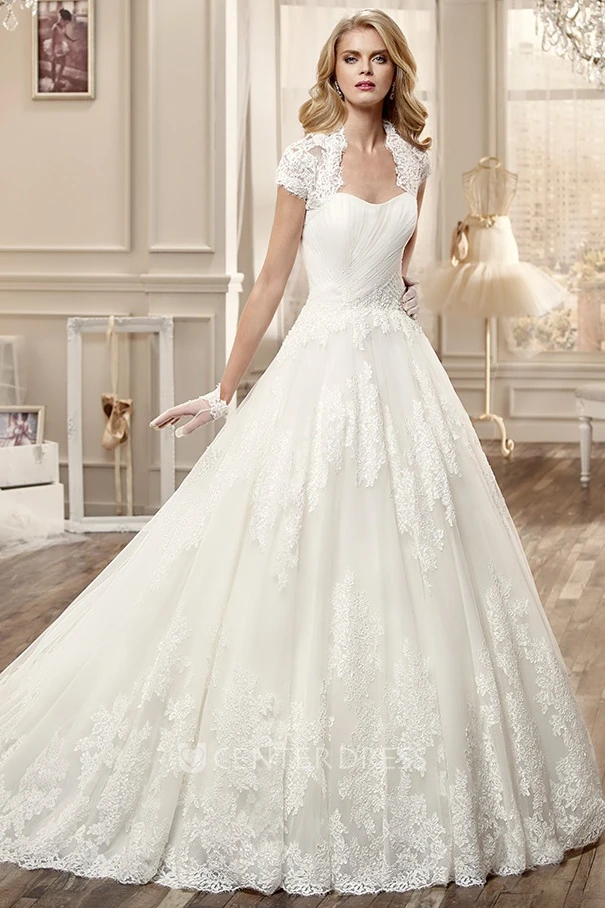 Lace-Applique Long Wedding Dress With T-Shirt Sleeve And Brush Train