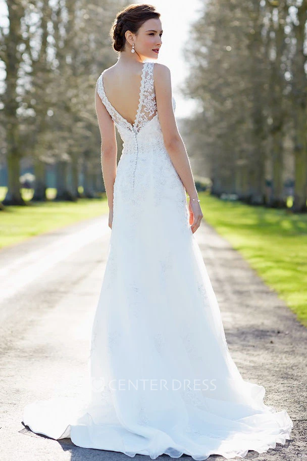Maxi Scoop Appliqued Chiffon Wedding Dress With Sweep Train And V Back