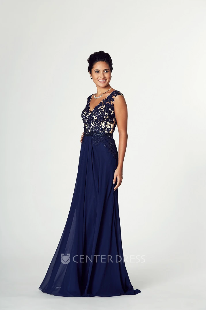 Appliqued V-Neck Cap Sleeve Jersey Prom Dress