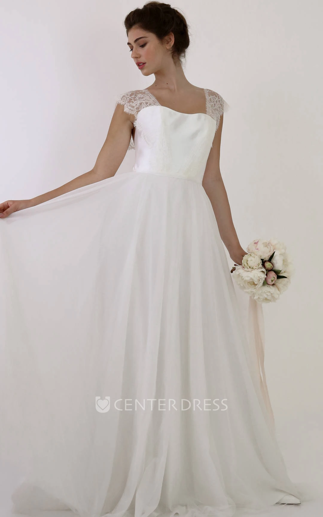 Casual A Line Tulle Scoop Brush Train Sleeveless Floor-Length Wedding Dress With Bow