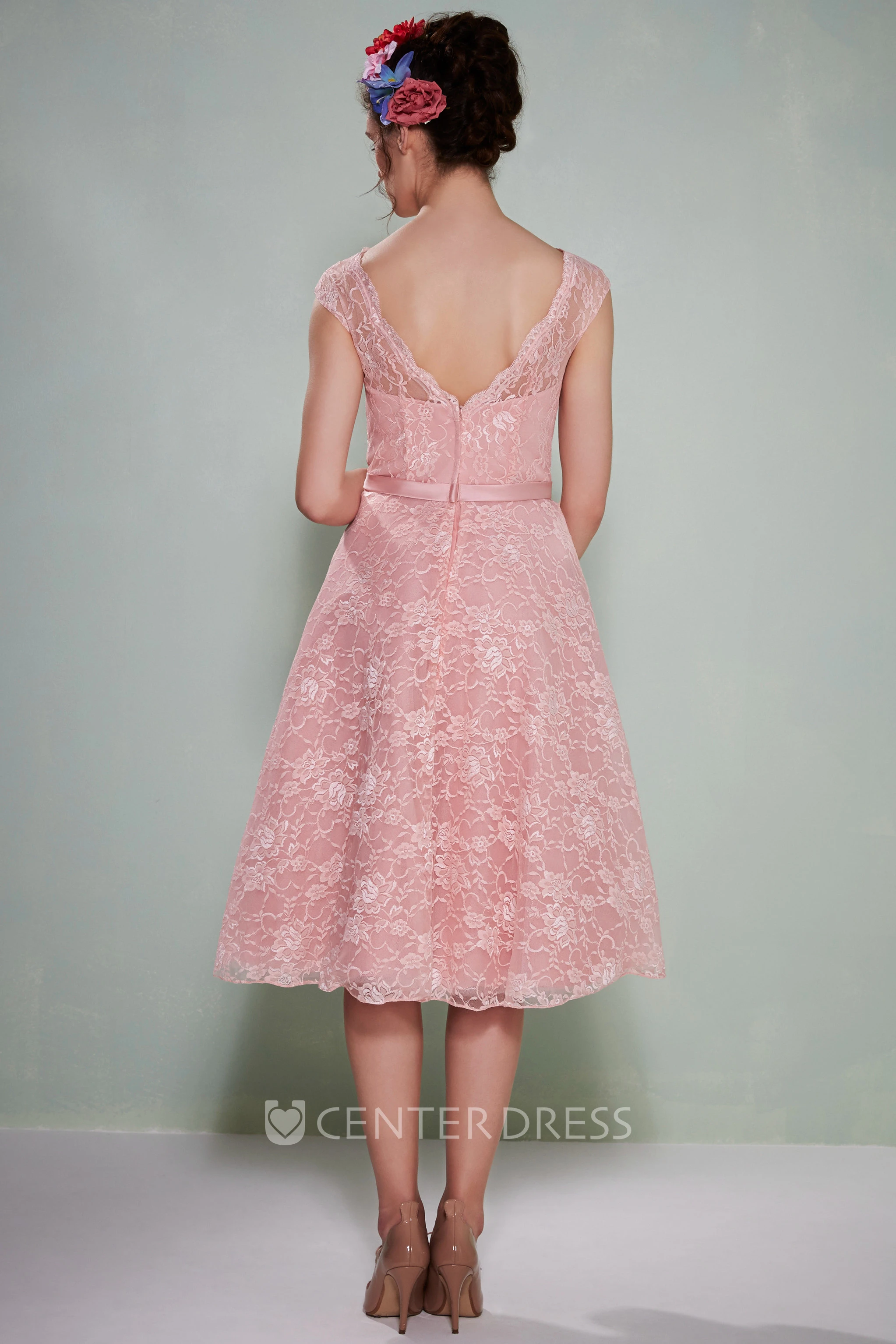 Tea-Length Sleeveless Bowed Bateau Neck Lace Bridesmaid Dress With Low-V Back