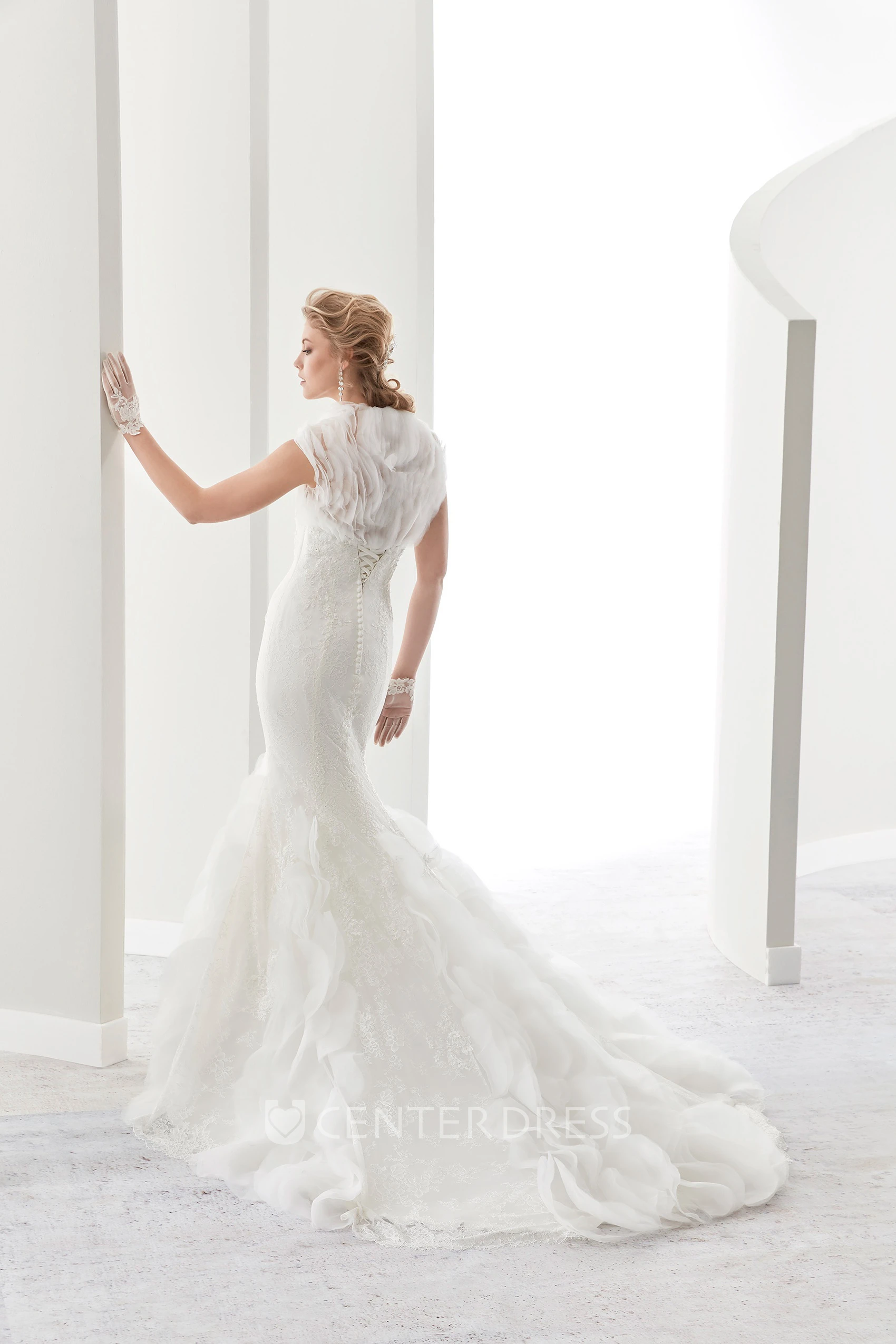 Sweetheart Ruching Sheath Lace Bridal Gown With Mermaid Style And Queen-Anna Neckline