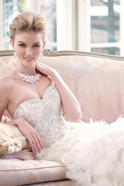 Sheath Beaded Sweetheart Tulle Wedding Dress With Cascading Ruffles And Lace Up