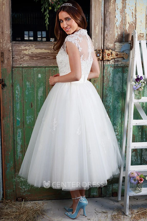 A-Line Tea-Length V-Neck Appliqued Cap-Sleeve Tulle&Lace Wedding Dress
