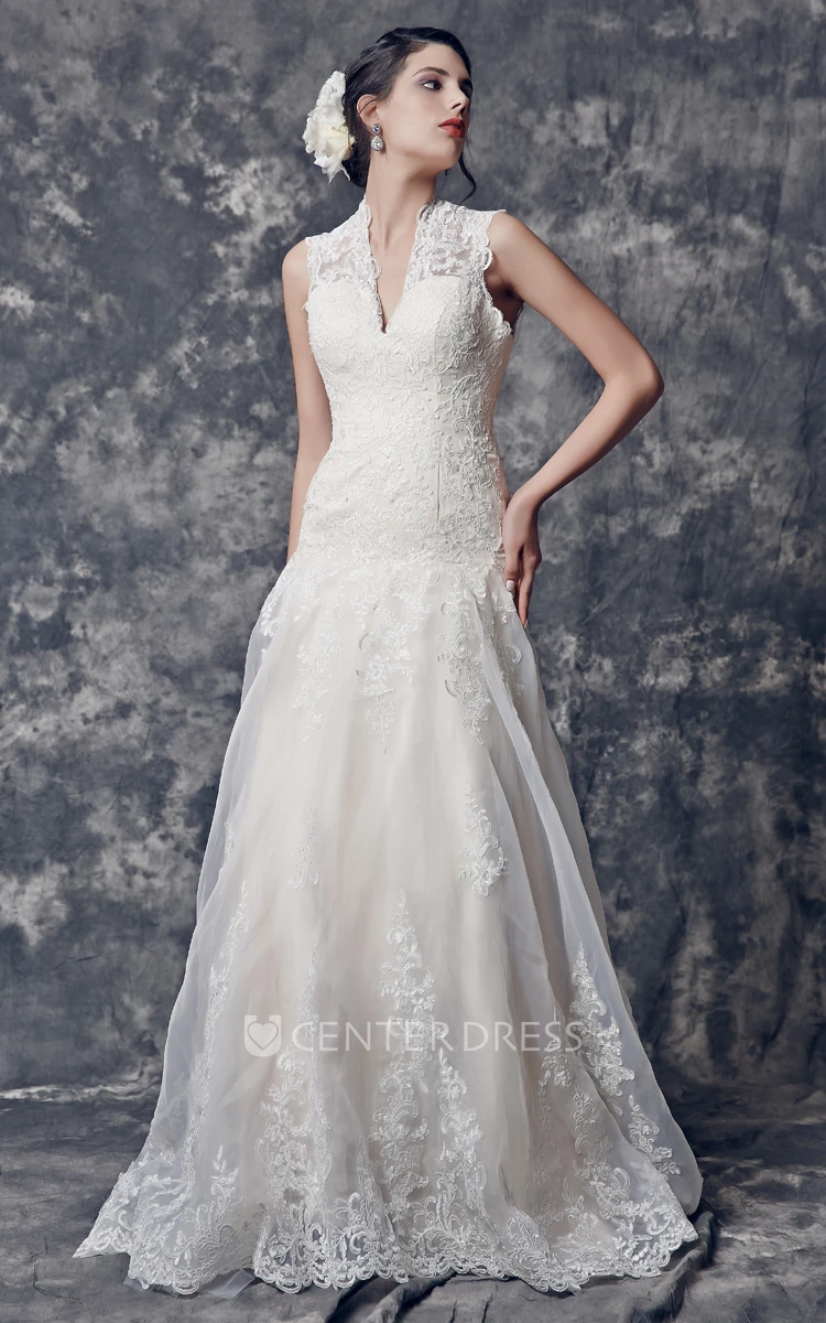 Glamorous Cap Sleeve A-line Long Lace Wedding Dress With Keyhole