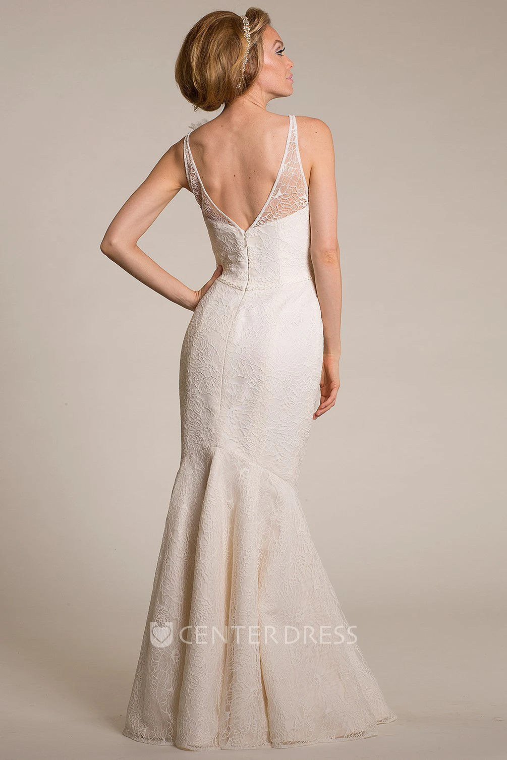 Sheath Long Scoop-Neck Sleeveless Floral Lace Wedding Dress