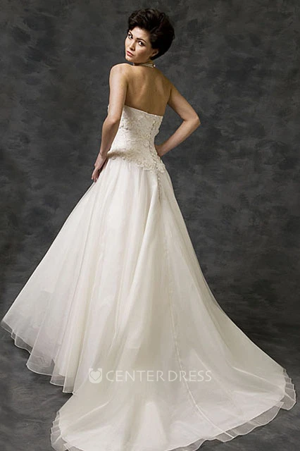 A-Line Strapless Tulle&Satin Wedding Dress With Watteau Train