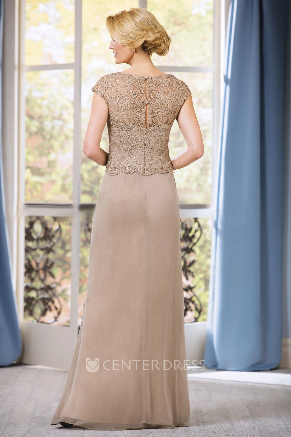 Cap-Sleeved V-Neck Long Mother Of The Bride Dress With Front Slit And Lace