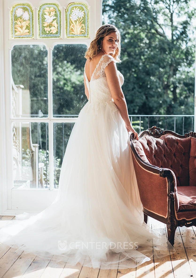 A-Line Long Scoop Neck Short Sleeve Tulle Brush Train Low-V Back Waist Jewellery Dress