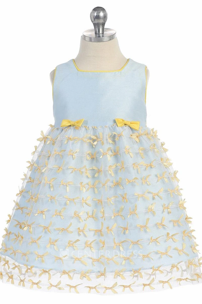 Sleeveless Bowed Flower Girl Dress