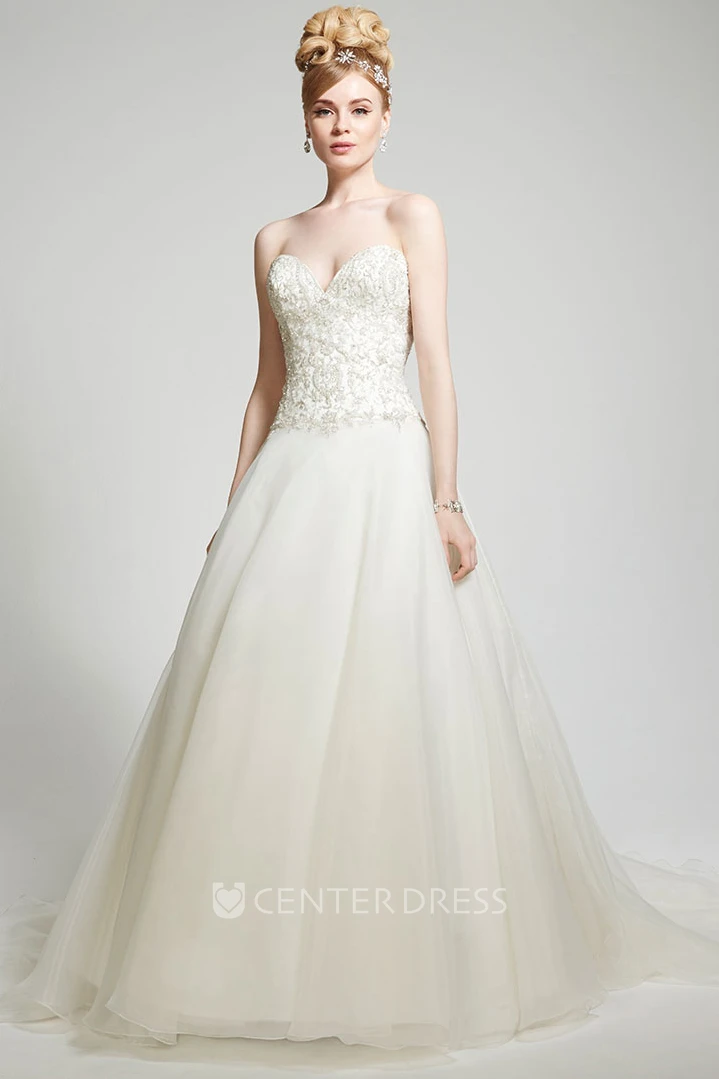 A-Line Maxi Beaded Sweetheart Sleeveless Wedding Dress With Chapel Train And Backless Style