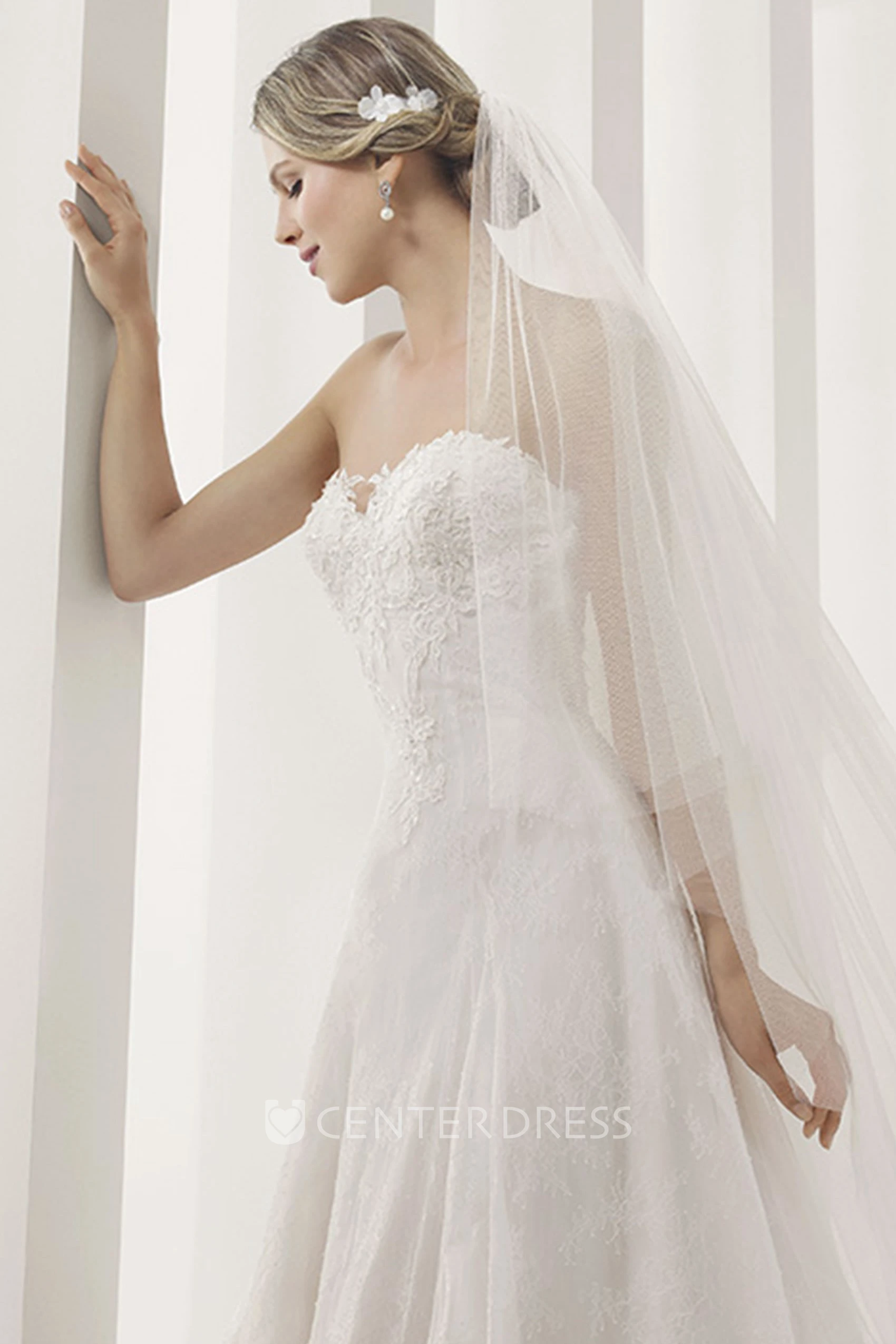 Sweetheart A-Line Pleated Lace Gown With Applique Details