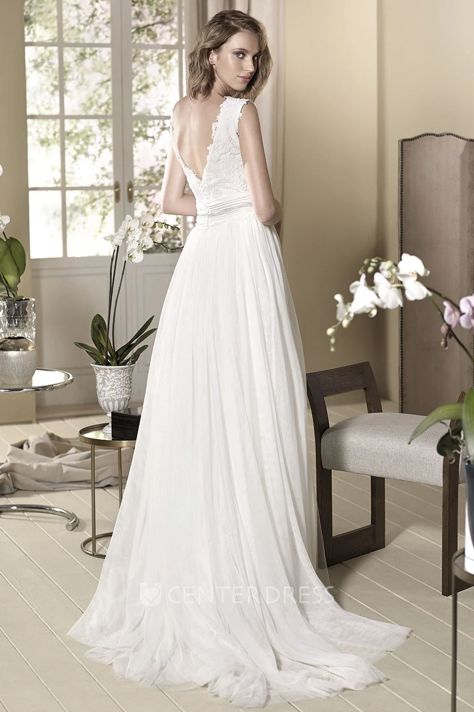 Sheath Appliqued Cap-Sleeve V-Neck Maxi Wedding Dress With Pleats