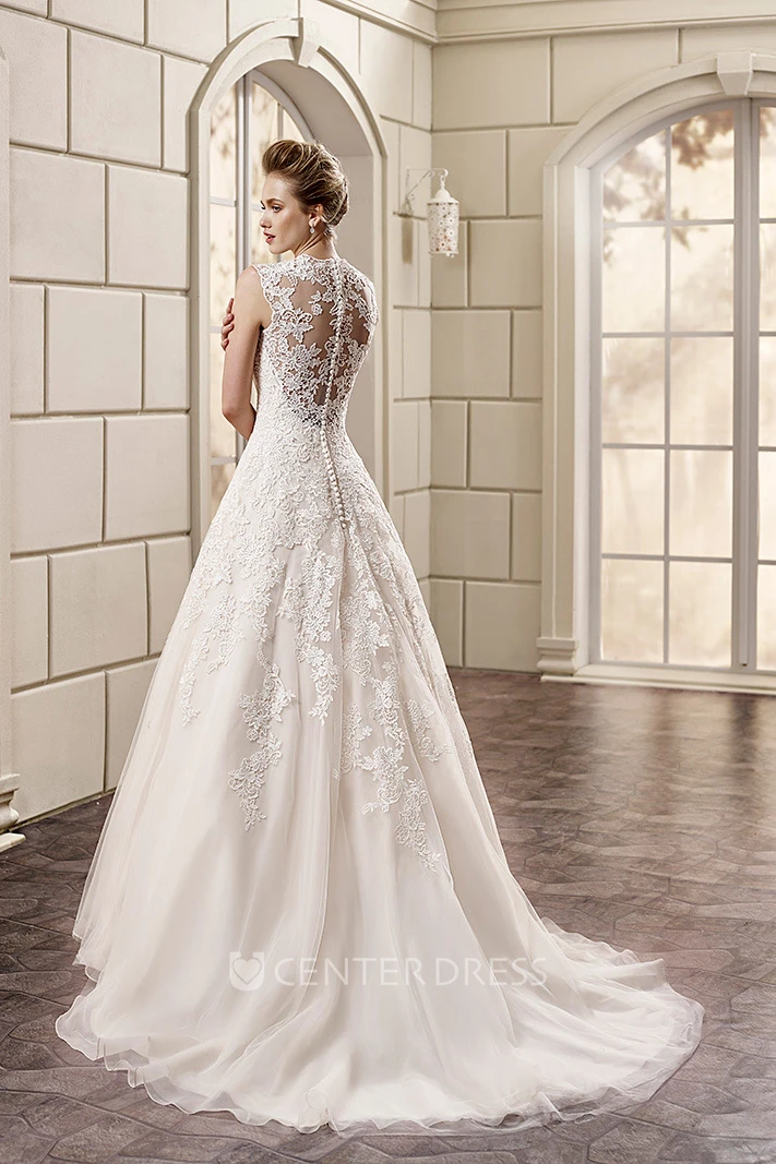 A-Line Maxi Appliqued V-Neck Cap-Sleeve Lace Wedding Dress