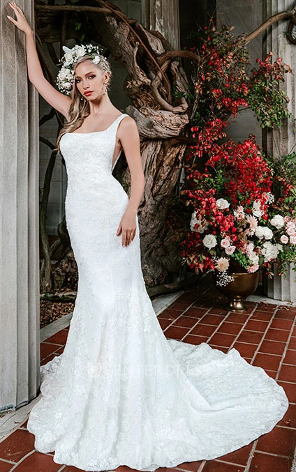 Sexy Mermaid Floor-length Sleeveless Open Back Lace Wedding Dress
