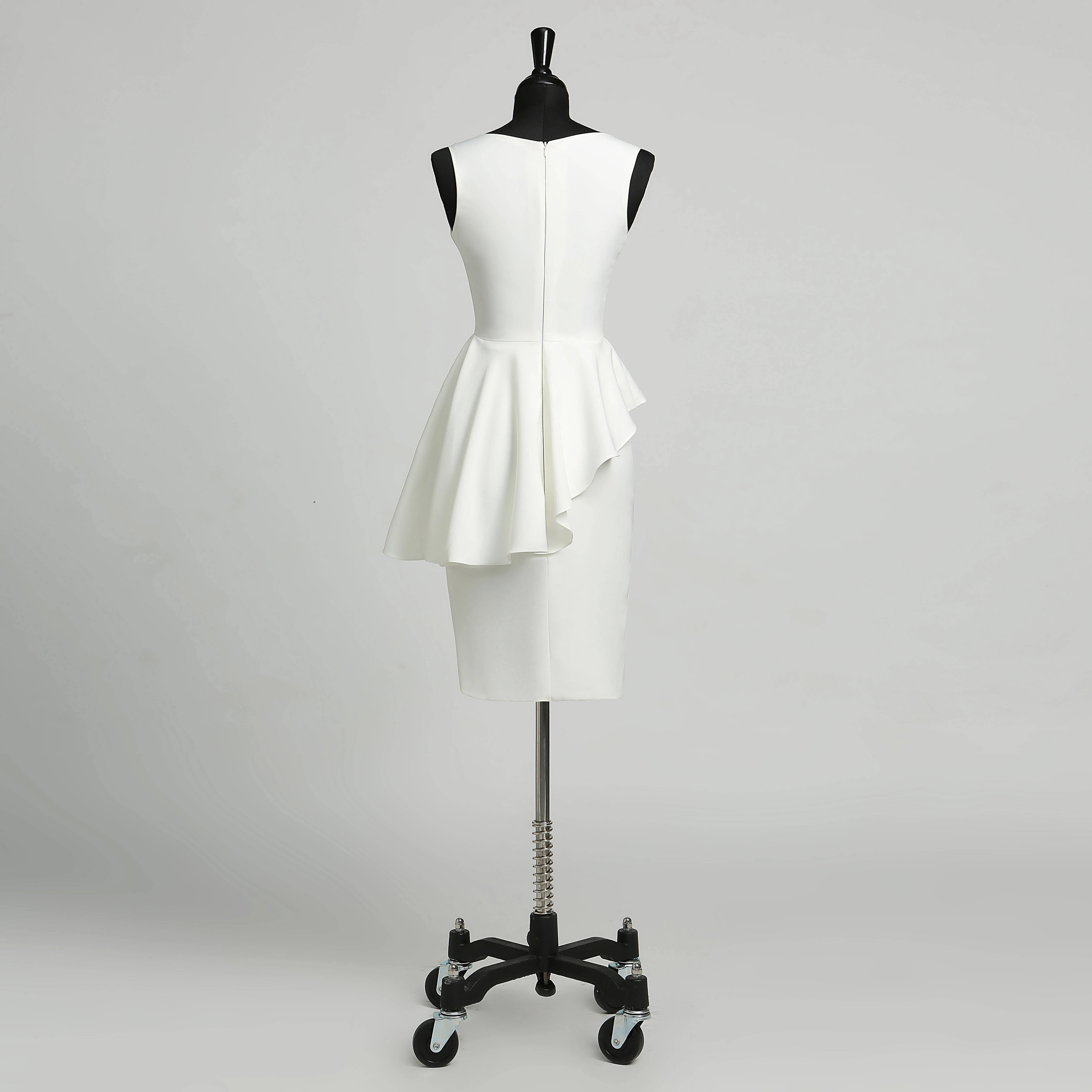 Satin Sheath Scoop Sexy Elegant Sleeveless Knee-length Zipper Dress