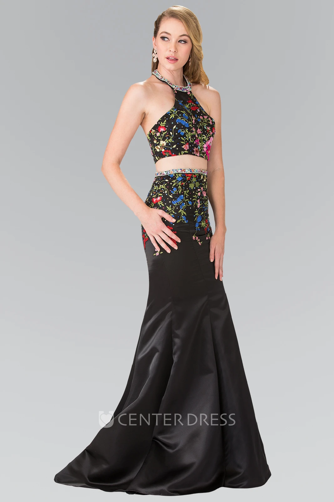 Two-Piece Sheath Scoop-Neck Sleeveless Satin Backless Dress With Beading And Embroidery