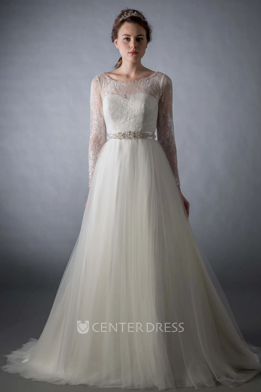 A-Line Lace Scoop Neck Long Sleeve Tulle Wedding Dress