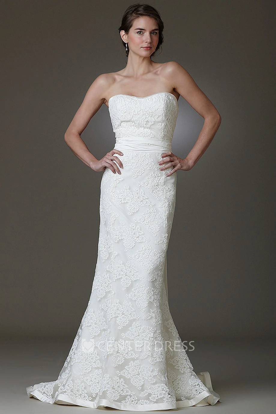 Sheath Strapless Lace Wedding Dress With Bow