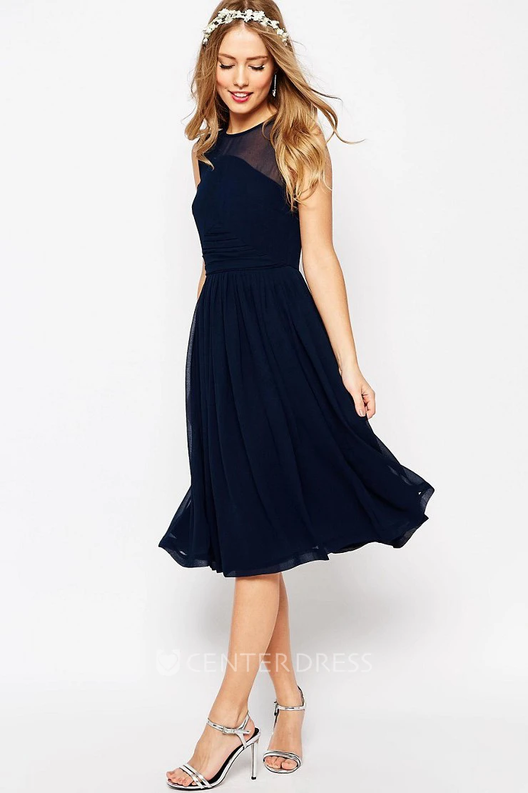 A-Line Sleeveless Knee-Length Pleated Scoop-Neck Chiffon Bridesmaid Dress