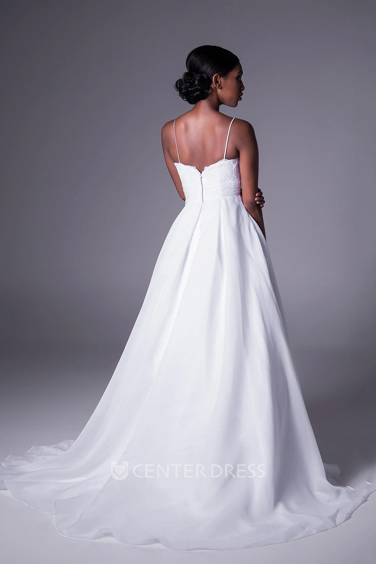 Ball Gown Sleeveless Floor-Length Floral Spaghetti Wedding Dress With Appliques