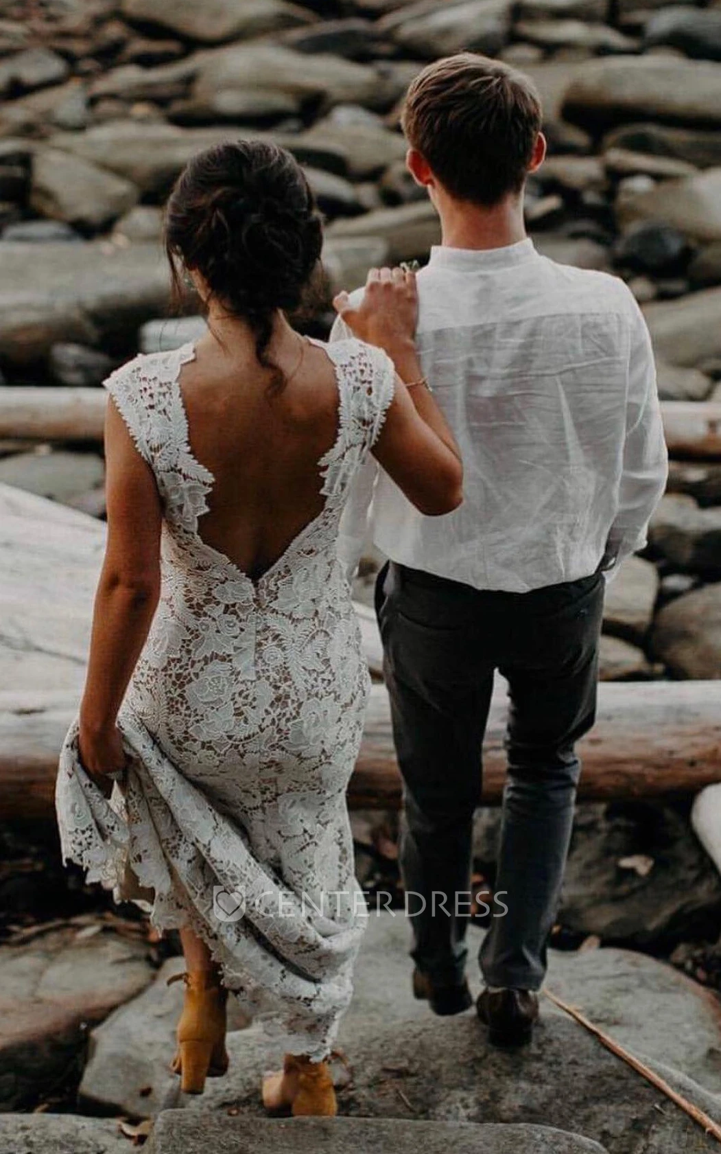Mermaid Lace Wedding Dress V-neck Appliques Sexy Beach Bohemian Summer
