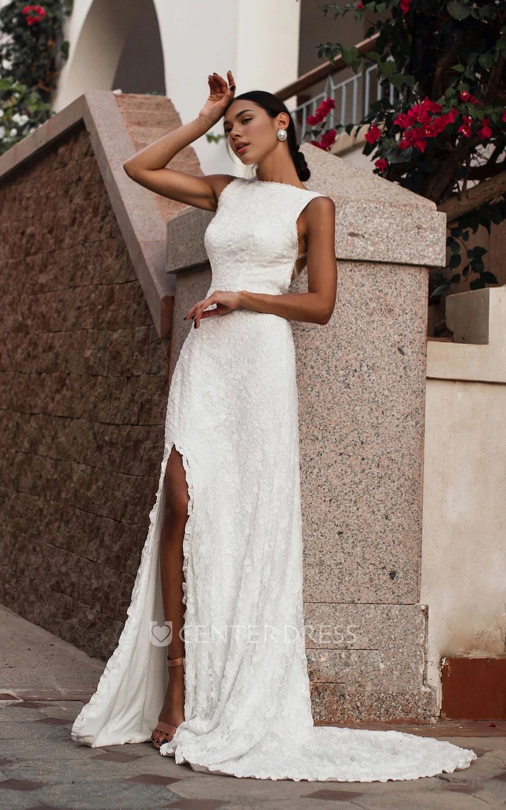 Bohemian Lace Sexy Cross Straps Back Sleeveless Sheath Spaghetti Floor-length Split Front Wedding Dress