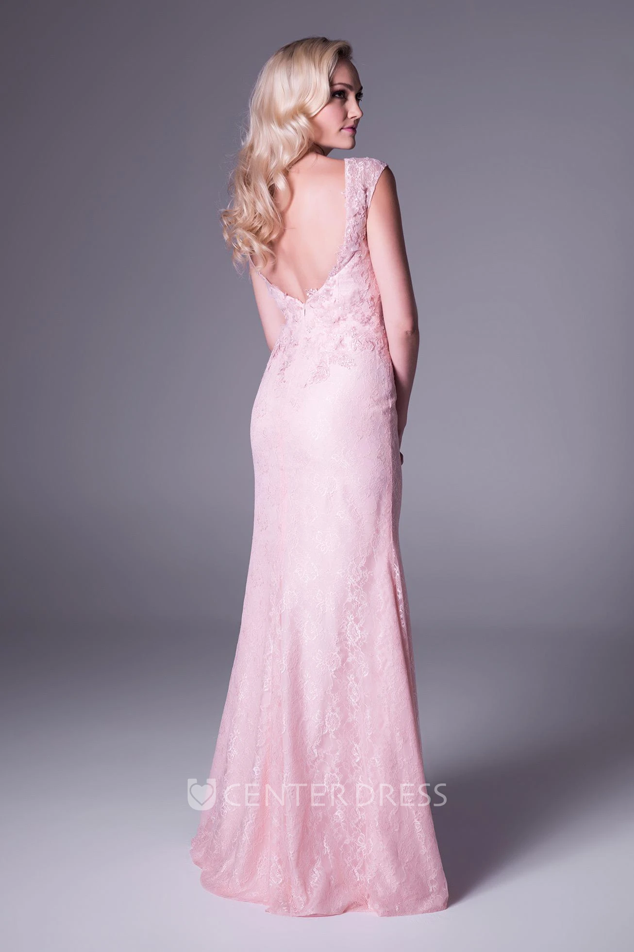 Sheath Long Sleeveless Scoop-Neck Appliqued Lace Wedding Dress