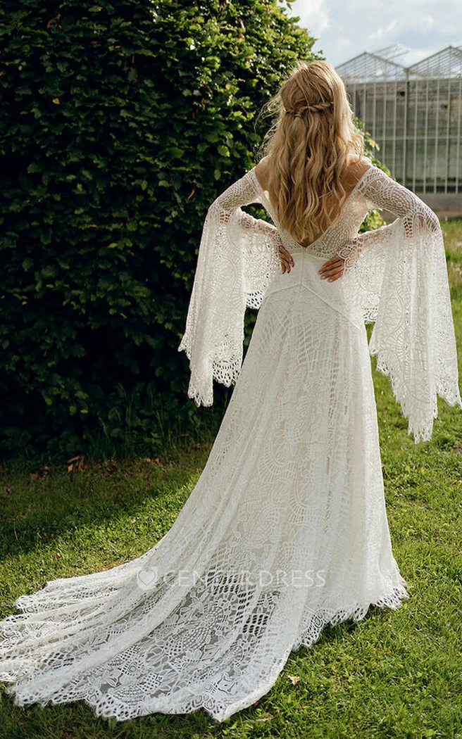 Western Country A-Line Boho Lace Winter Wedding Dress Floral Long Bell Sleeve V-Back Bridal Gown