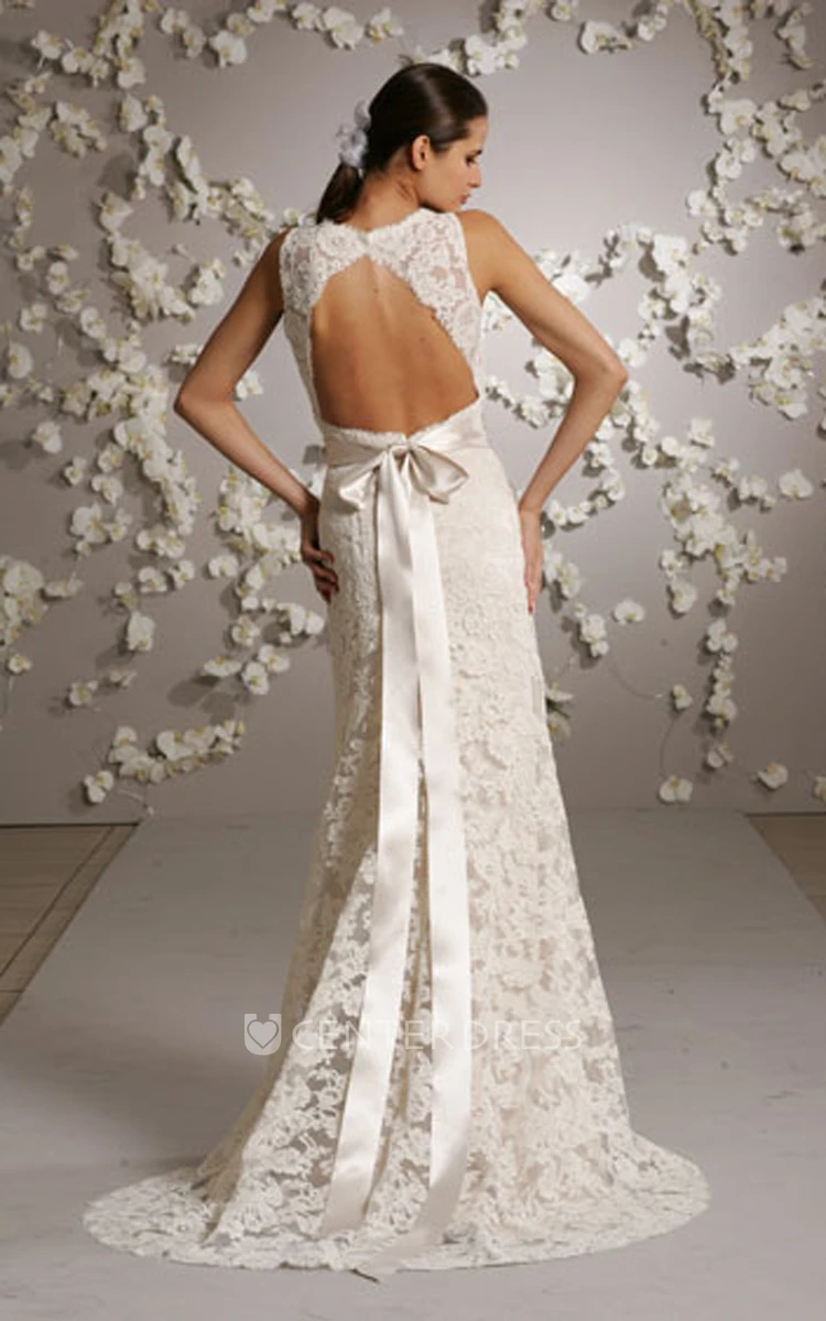 Delicate Sleeveless V-Neck Lace Gown With Bow at Back