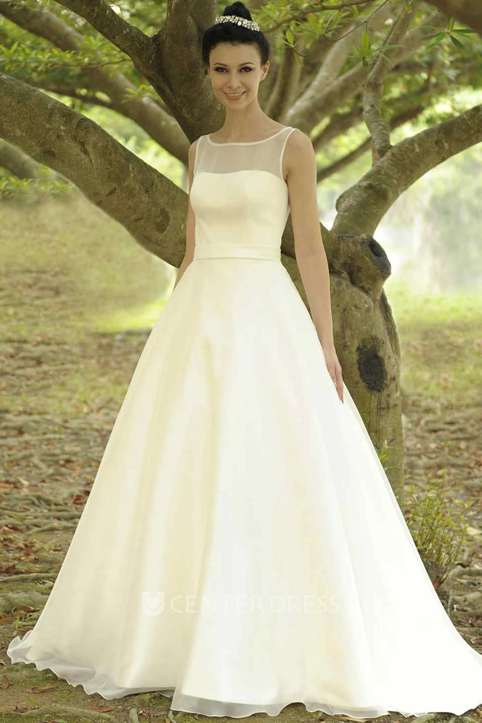 A-Line Scoop-Neck Floor-Length Sleeveless Chiffon Wedding Dress