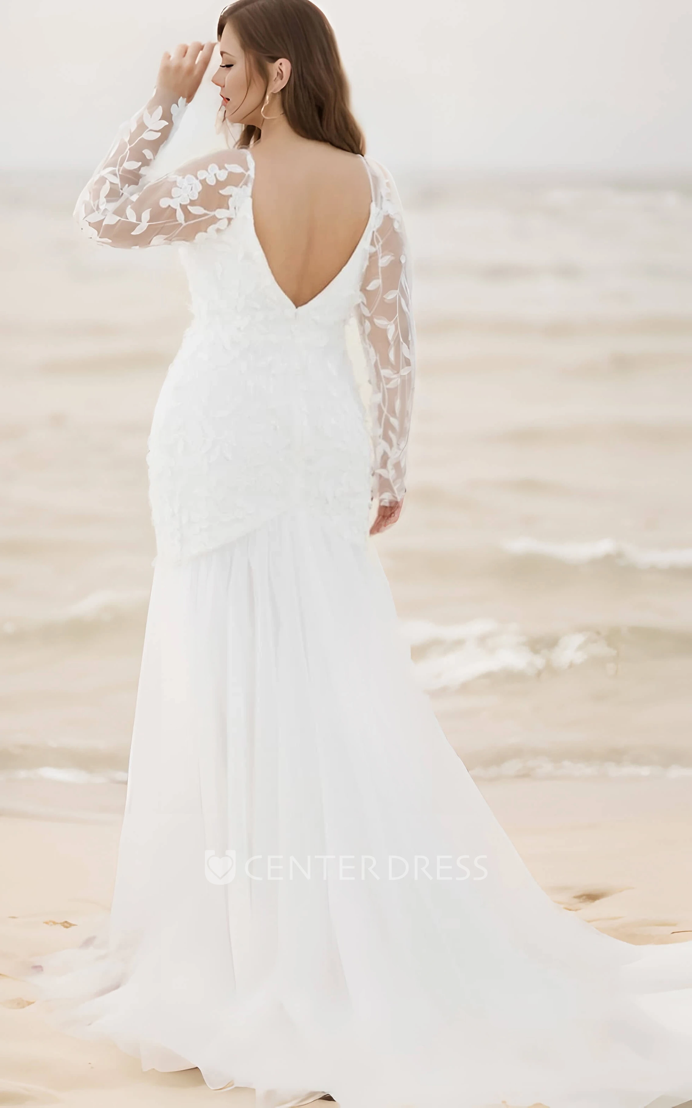 Summer Long Sleeve Mermaid Plus Size V-neck Lace Wedding Dress Backless with Train Garden
