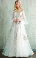 Sexy Elegant Beach A-Line Lace Organza Wedding Dress Romantic Adorable Bell Sleeve Court Train Ball Gown