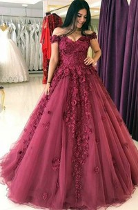 Ball Gown Sleeveless Tulle Sexy Prom Dress with Appliques and Petals