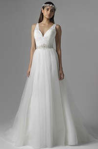 Long V-Neck Appliqued Jeweled Tulle&Lace Wedding Dress With Court Train And V Back