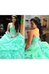Sleeveless Ball Gown Sweetheart Floor-length Organza Prom Dress with Beading and Ruffles