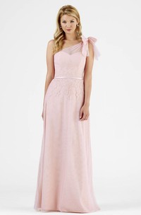 One-Shoulder Sleeveless Chiffon Bridesmaid Dress With Bow And Illusion