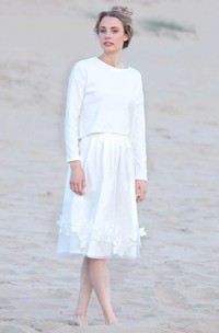Scoop-Neck Long Sleeve Knee-Length Dress With Appliques