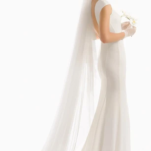 Elegant Long Trailing Soft Bridal Veil with comb – Broke Bride Dresses