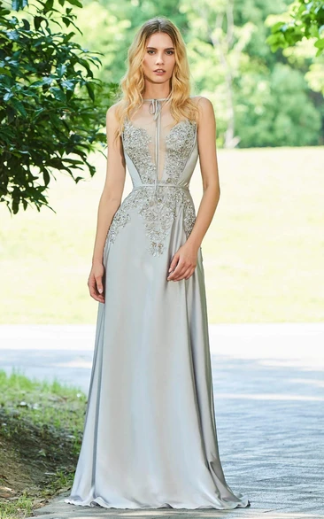 Appliqued Button Back Sleeveless Elegant Chiffon Prom Gown With Beading