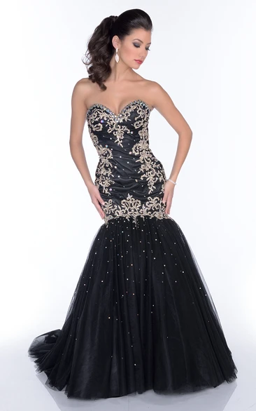 Sweetheart Tulle Mermaid Sleeveless Form-Fitted Prom Dress With Lace-Up Back And Shining Appliques