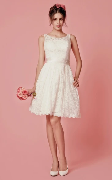 Sleeveless A-Line Lace Short Dress With Scoop Neckline