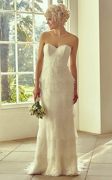 Floor-Length Sweetheart Tiered Lace Wedding Dress With Brush Train