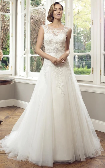 A-Line Appliqued Sleeveless Long Bateau Lace&Tulle Wedding Dress With Waist Jewellery And Pleats