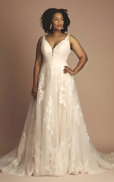 Plus Size A-Line Wedding Dress Lace Tulle Sleeveless Appliques Plunging Neckline V-neck Ethereal Bohemian