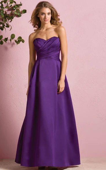 Sweetheart A-Line Satin Bridesmaid Dress With Ruched Bodice